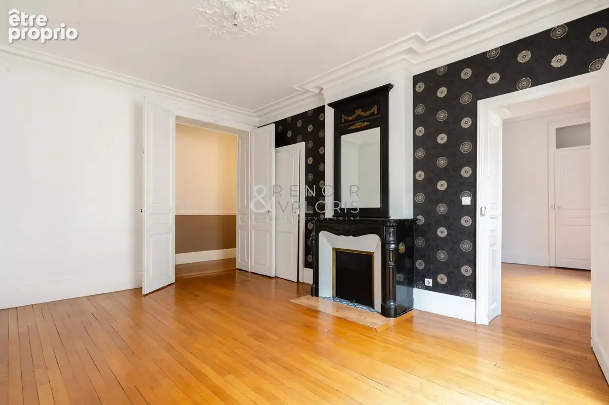 Appartement 102 m² à Nancy  - photo 2