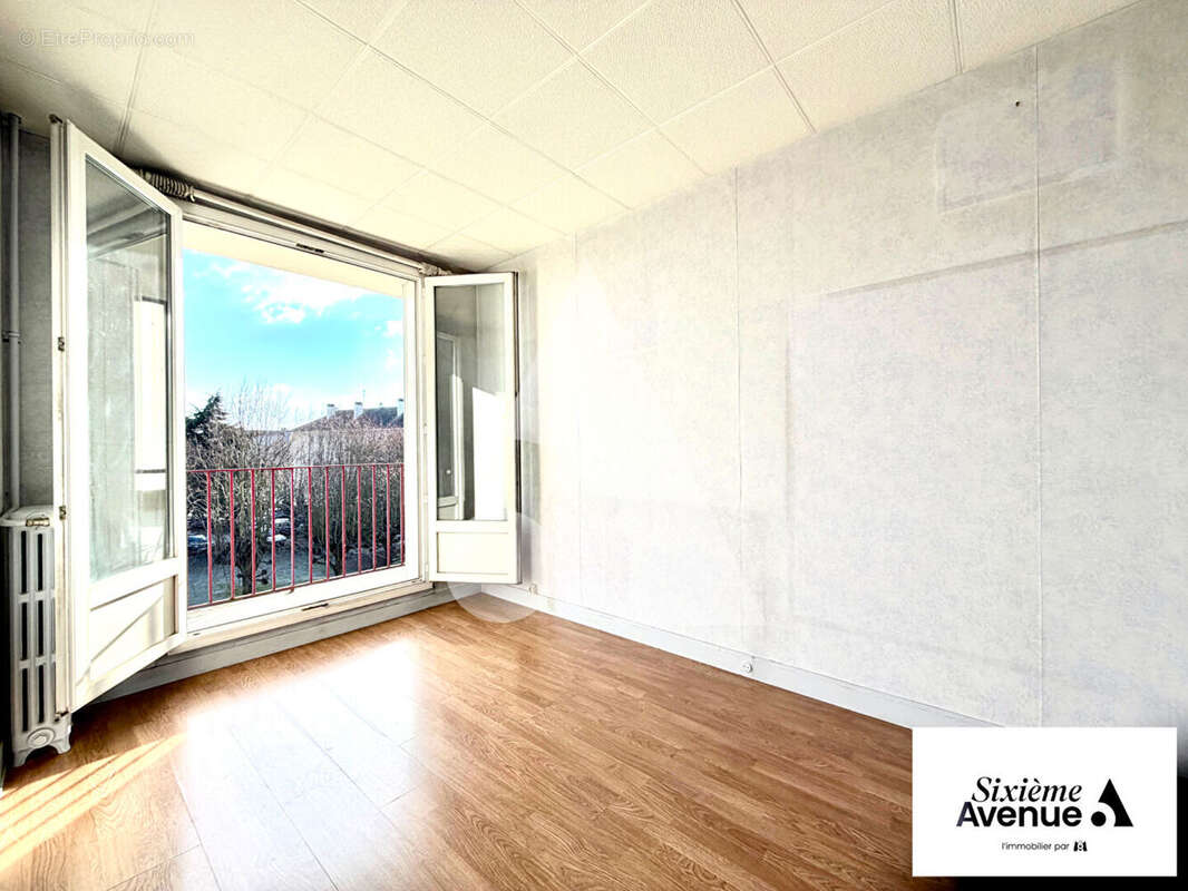 Appartement à BRETIGNY-SUR-ORGE