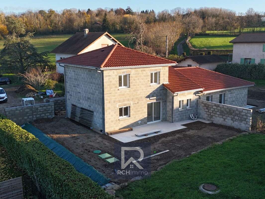 Maison à SAINT-GEORGES-D&#039;ESPERANCHE