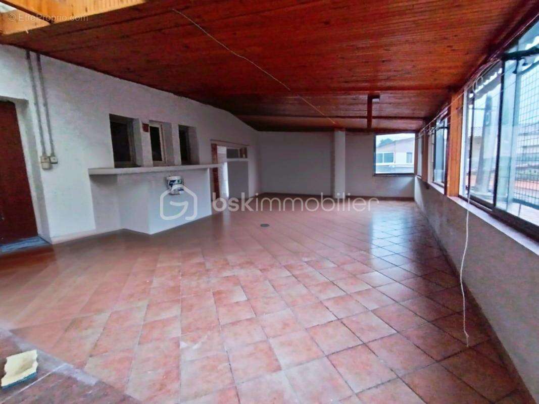 Appartement à CHATEAU-ARNOUX-SAINT-AUBAN
