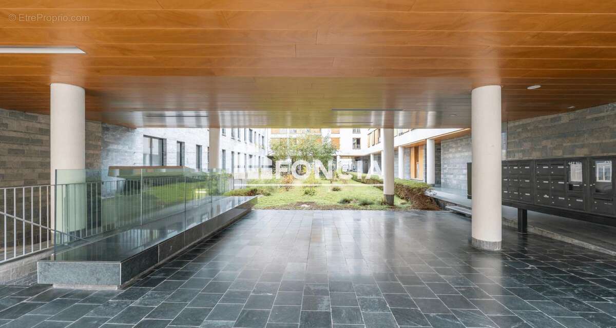 Appartement à PARIS-20E