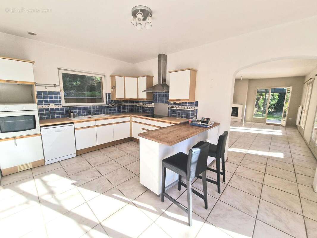 Photo 6 - Maison à CARQUEIRANNE