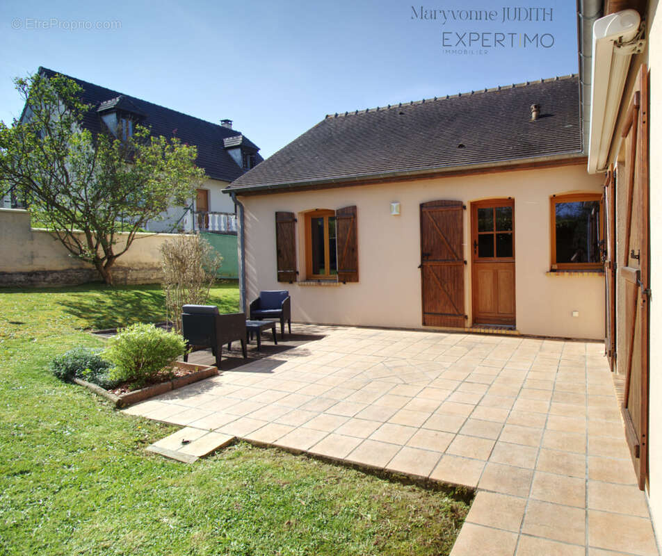 Maison à VILLIERS-SUR-MORIN