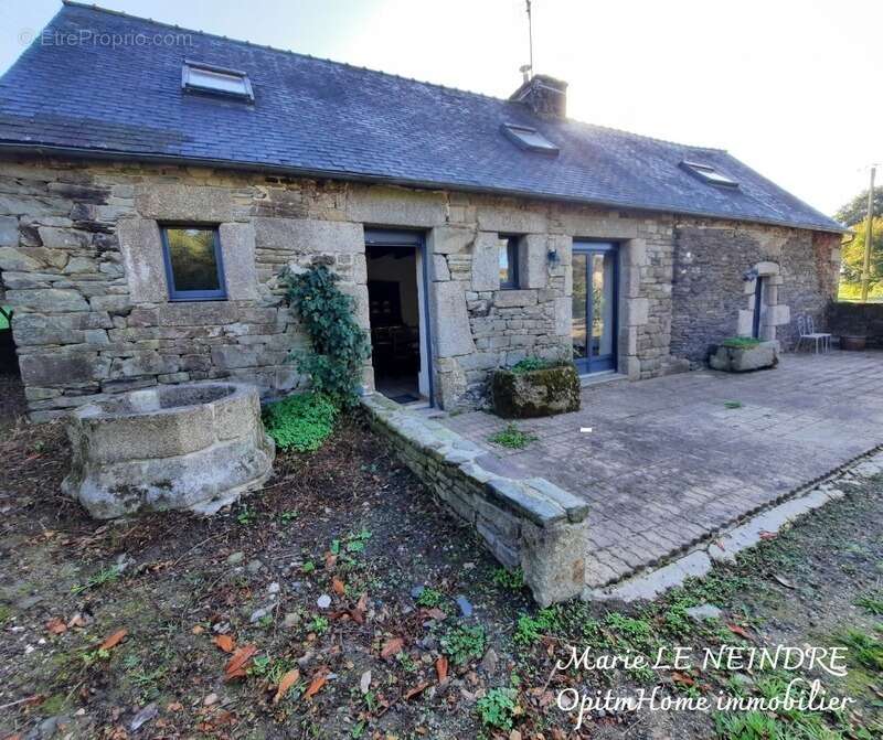 Maison à KERGRIST-MOELOU