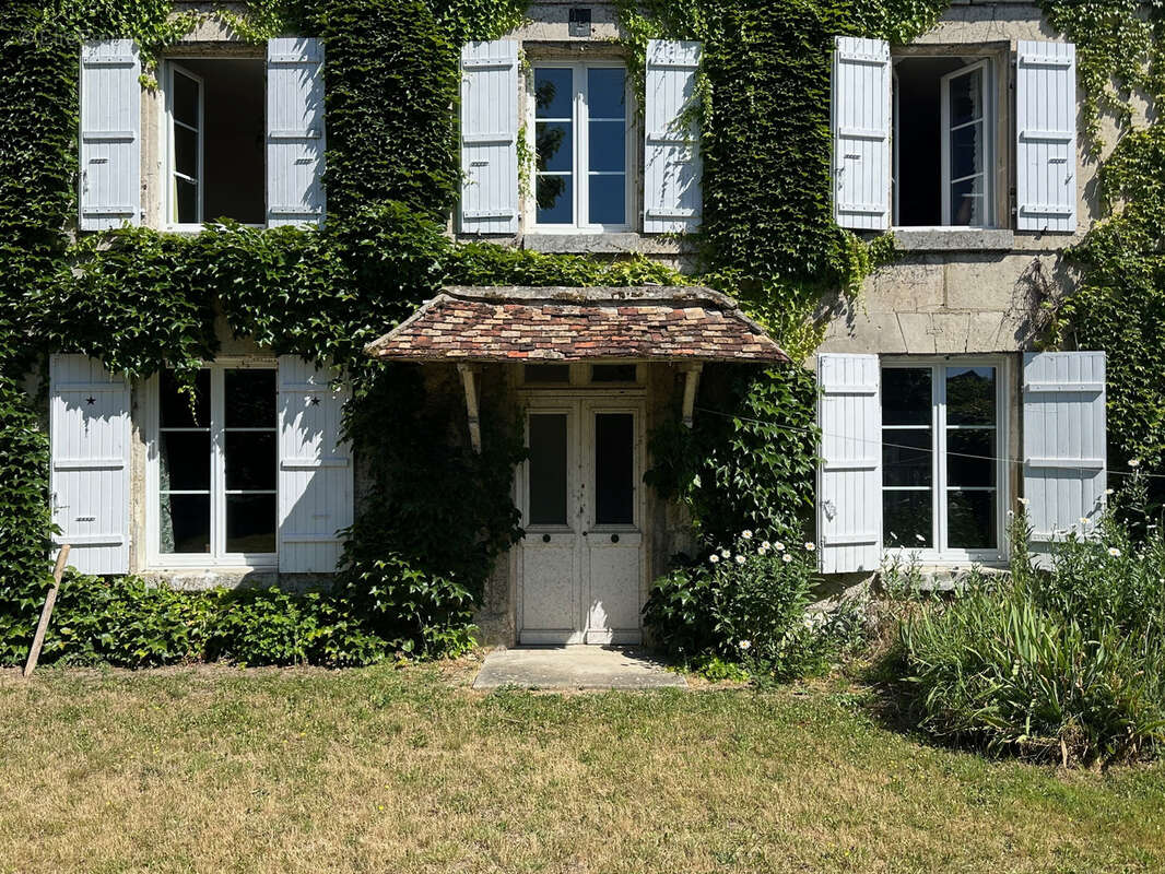 Maison à CREPY-EN-VALOIS