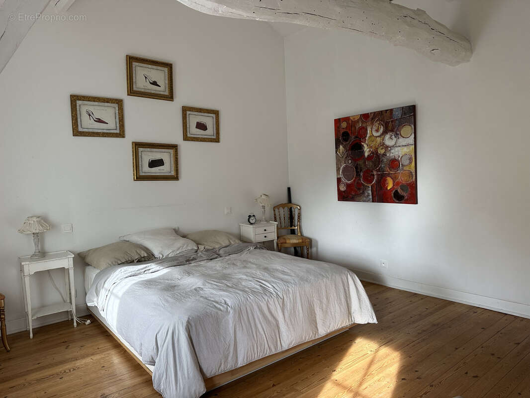 Maison de caractère au cœur de la campagne charentaise. - photo 20