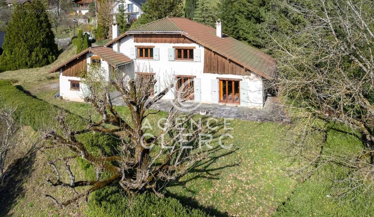 Maison à TALLOIRES