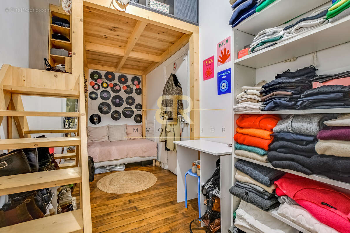 Appartement à PARIS-6E