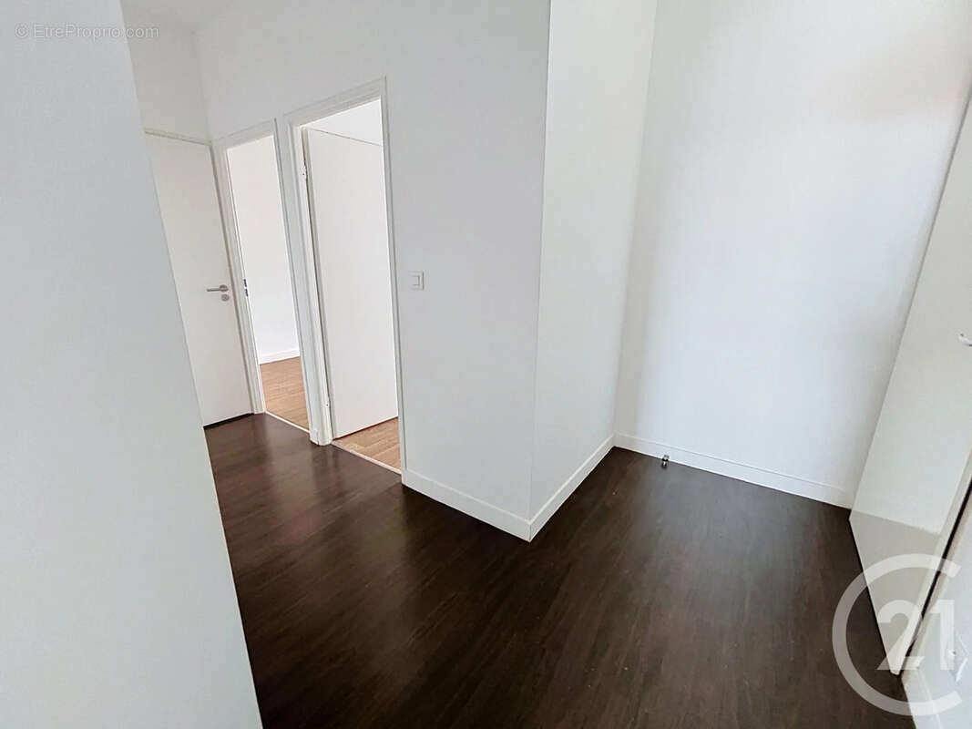 Appartement 76 m² à Roubaix  - photo 10