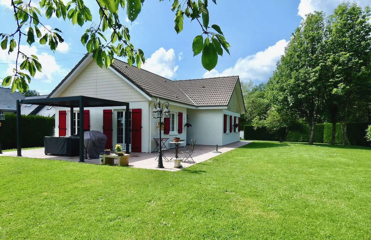 Maison à LE FIDELAIRE