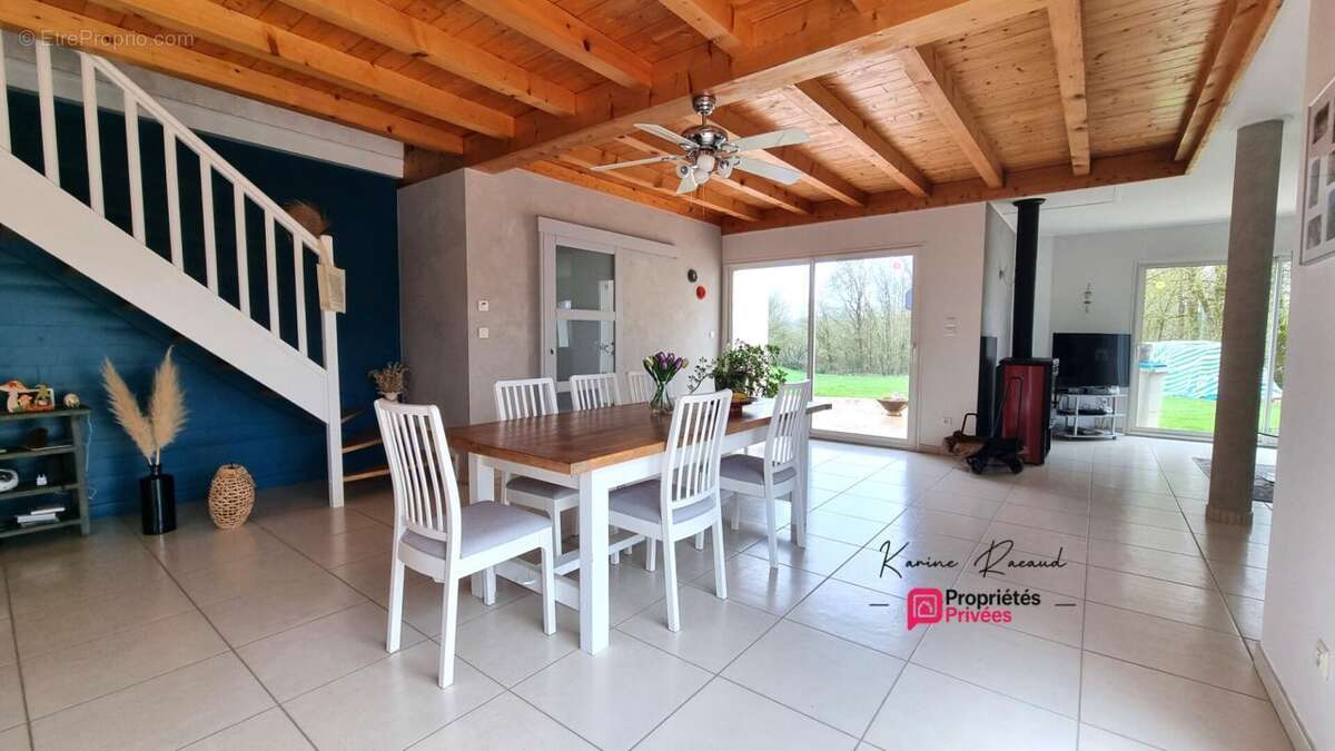 Maison à SAINT-FLORENT-DES-BOIS