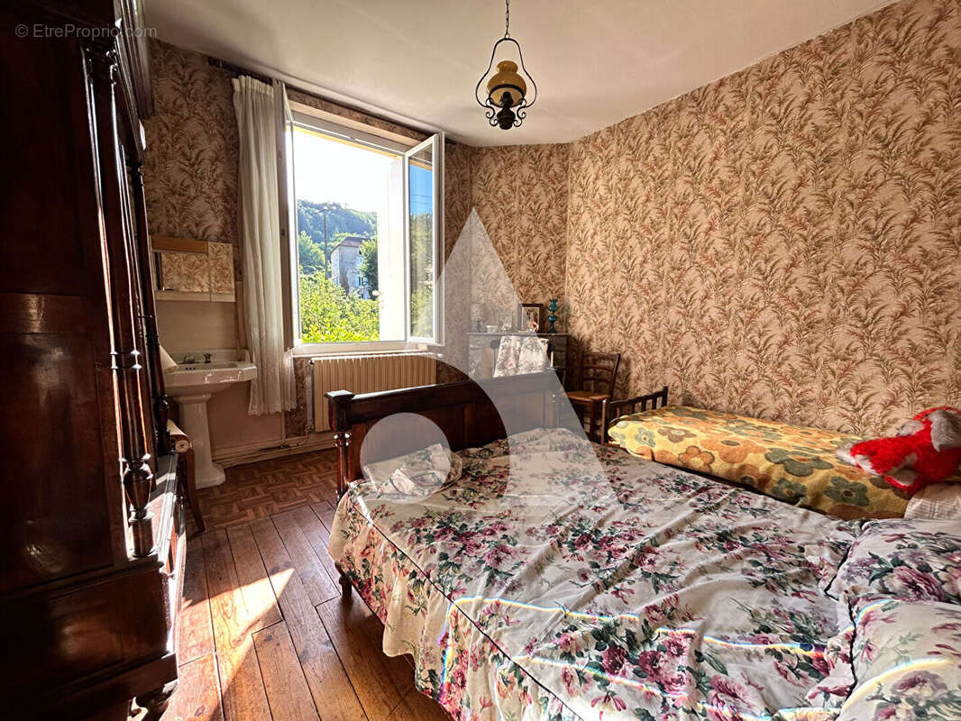 Maison à DURAVEL