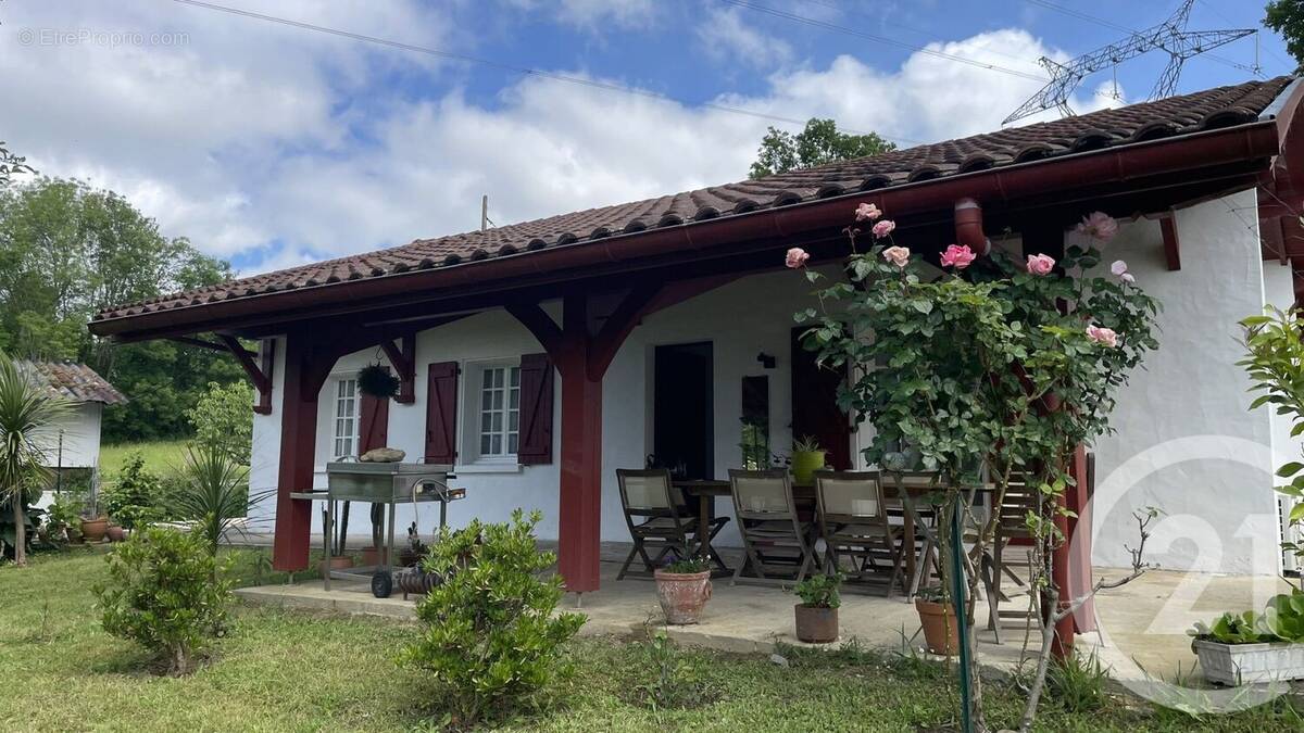 Maison à USTARITZ