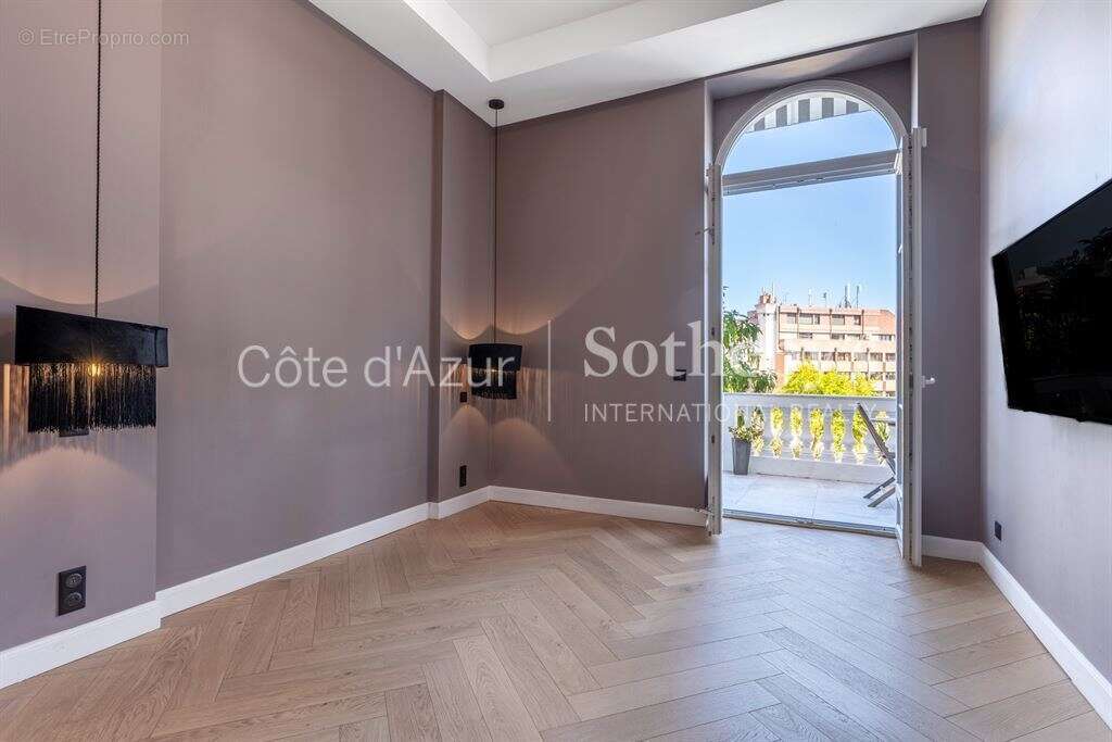 Nice Baumettes appartement Belle Époque avec terrasse et garage - photo 13