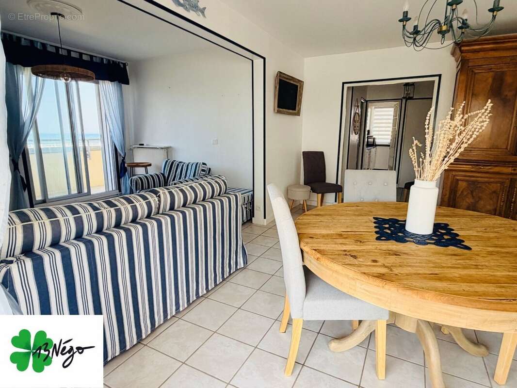 Appartement à LION-SUR-MER