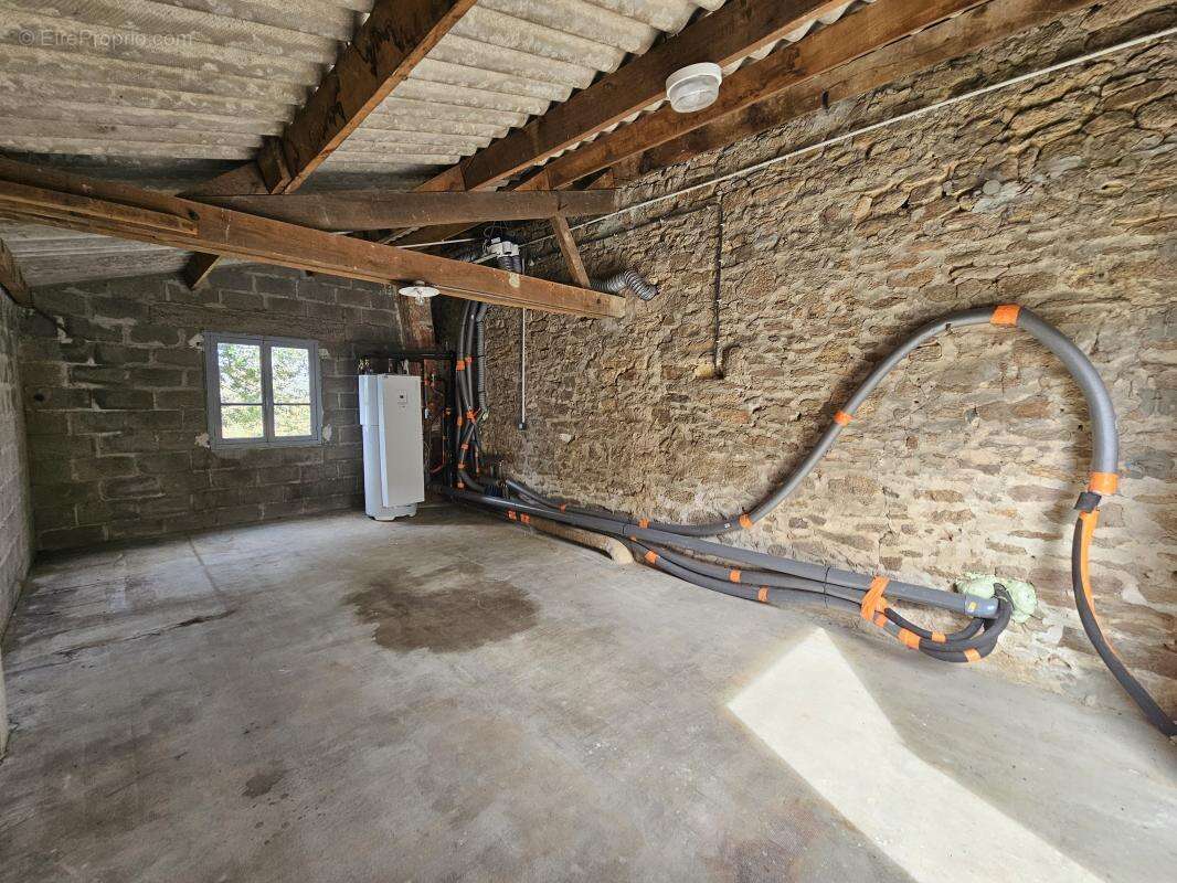 Maison à DUN-LE-PALESTEL