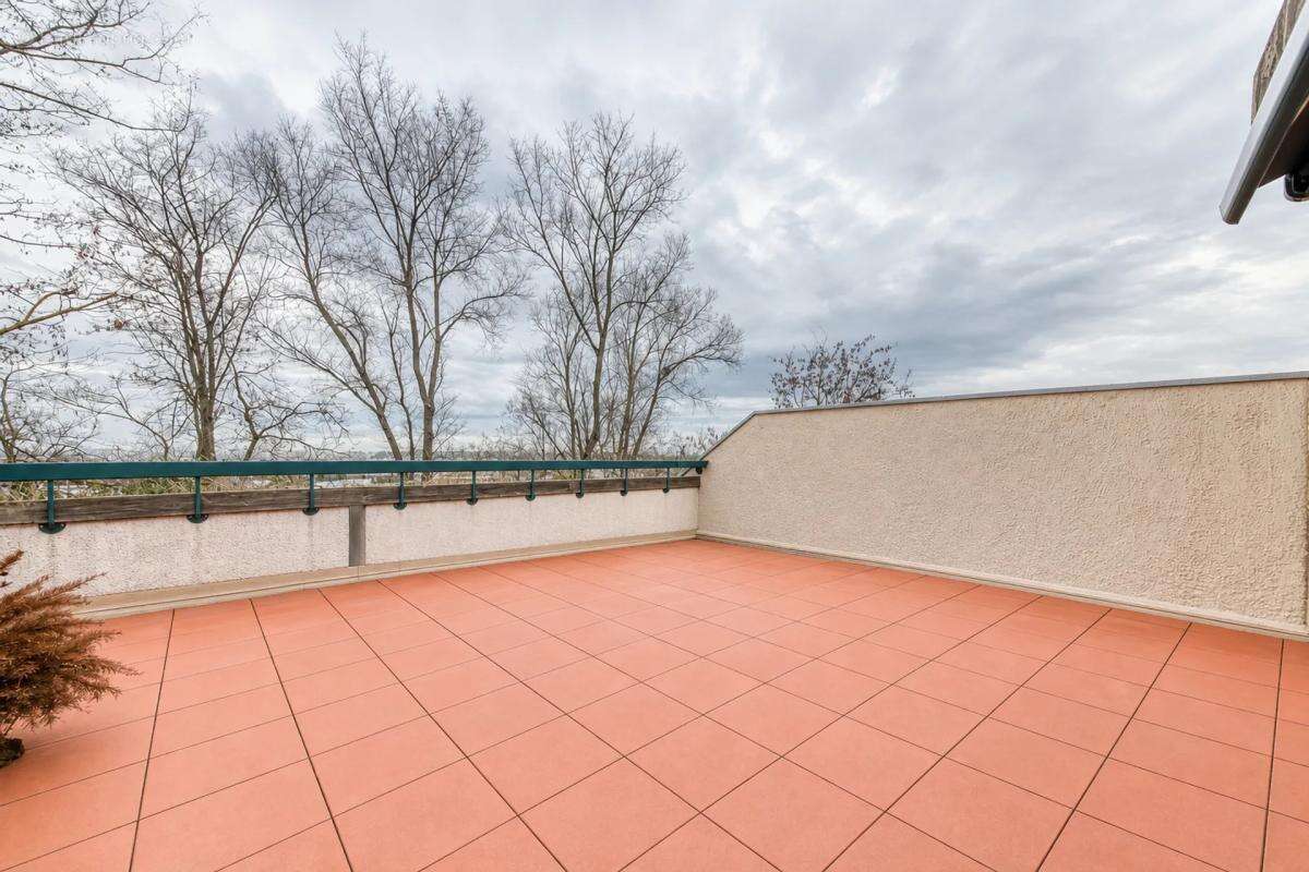 Appartement à IRIGNY