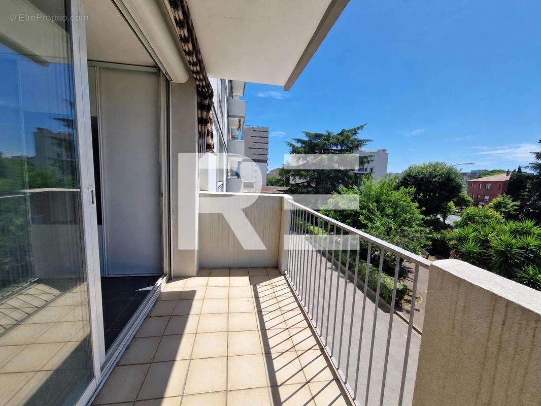 Appartement à NIMES