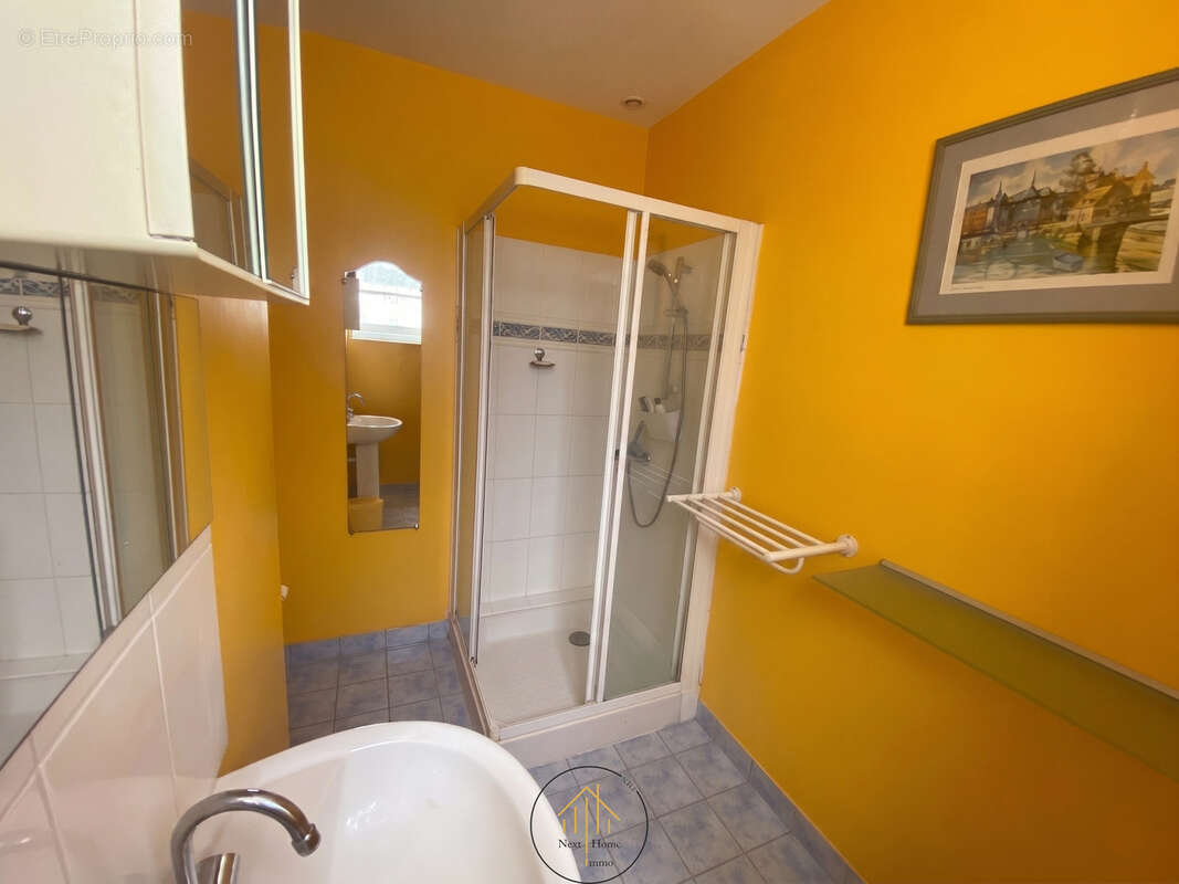 Maison familiale avec double habitation   Un bien rare aux multiples possibilités ! - photo 8