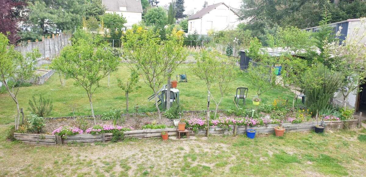 Maison à NOYERS-SUR-CHER