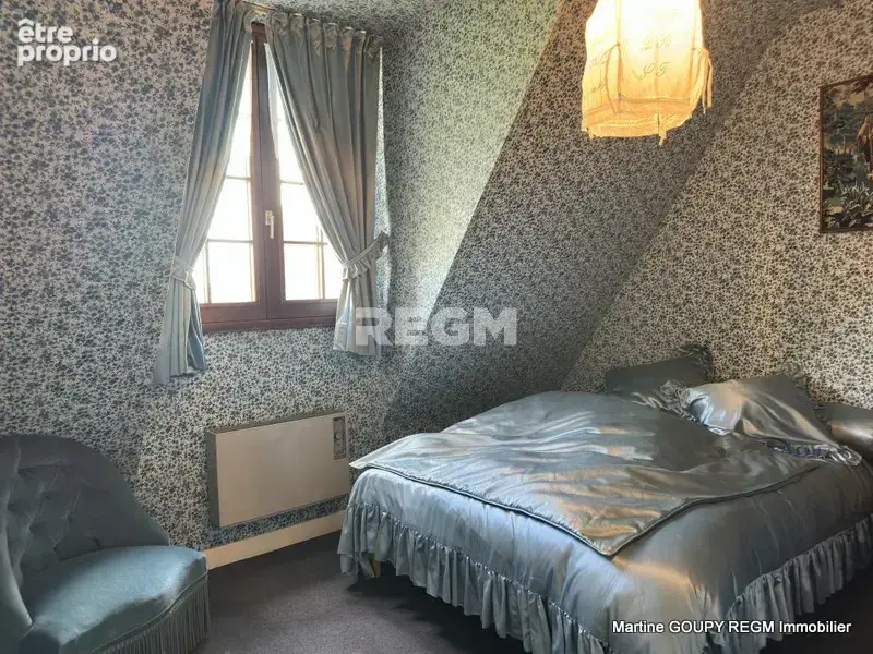 FEROLLES (45)    Maison de 175 m2/sol  7 P  5 chbr - Sous-sol complet  - Parcelle de 3 015 - photo 32