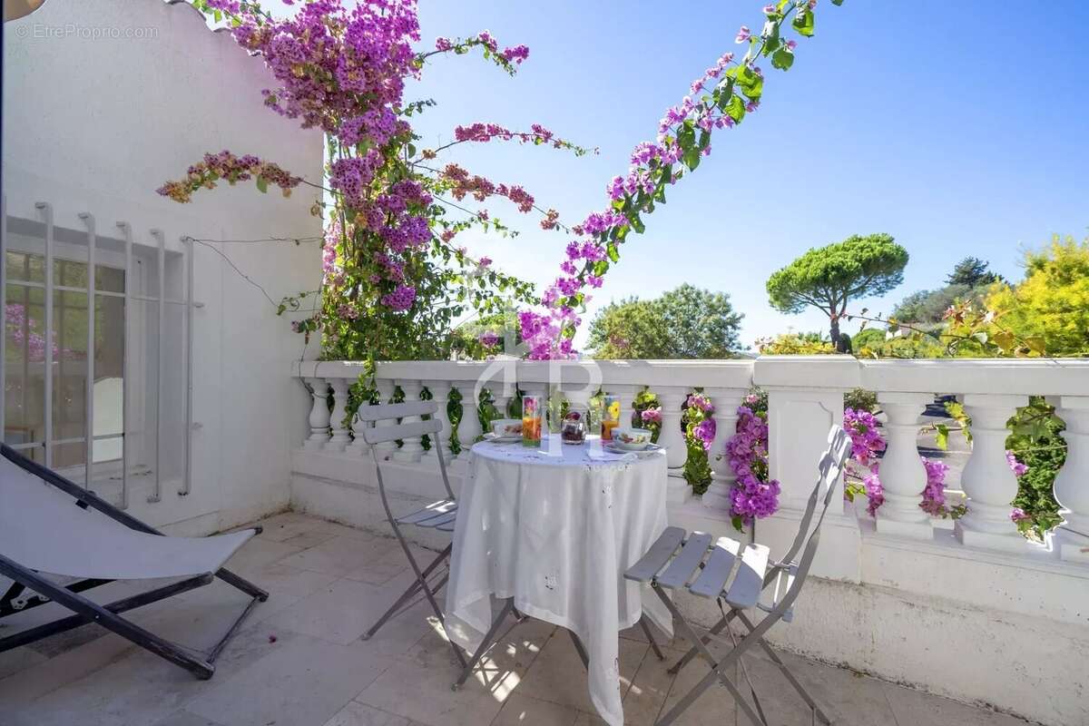 Achat / Vente villa Mougins vue village - photo 26