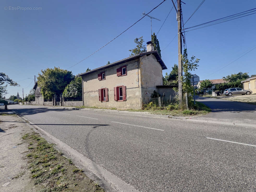 Maison à HOSTENS