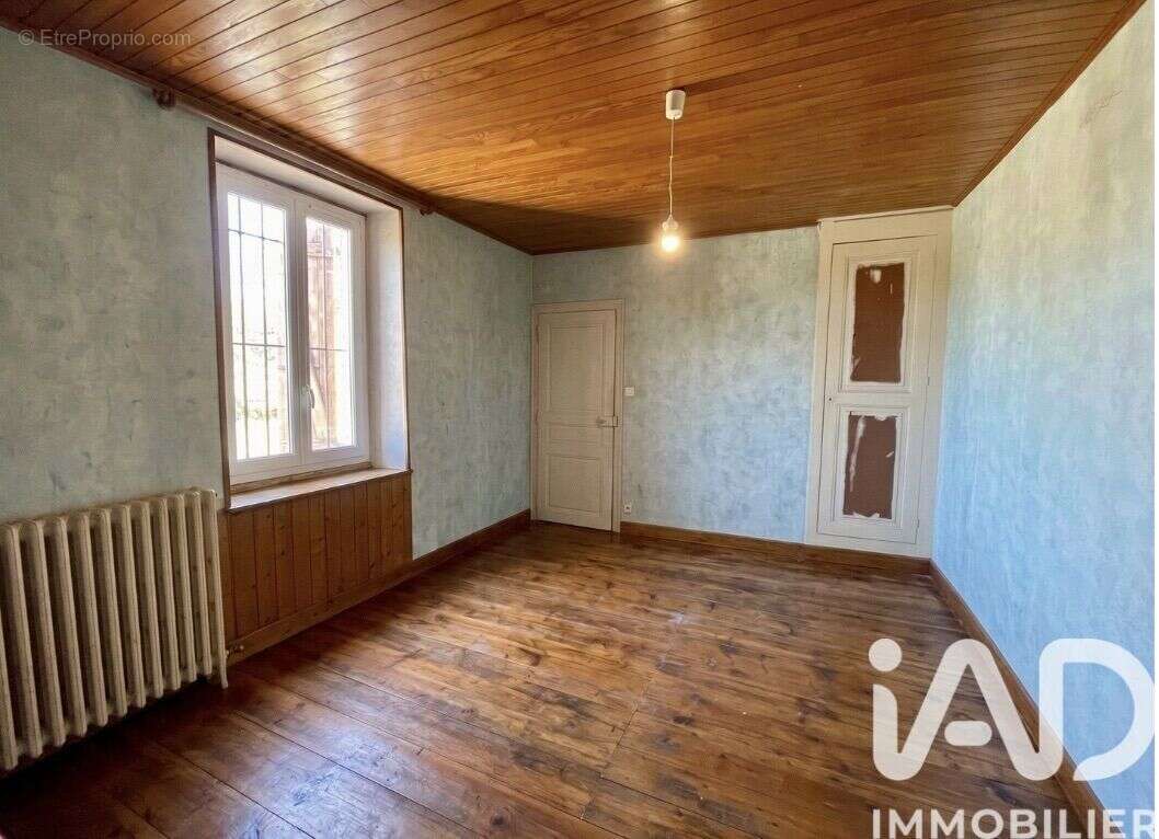 Maison 98 m² à Cognin-Les-Gorges  - photo 5