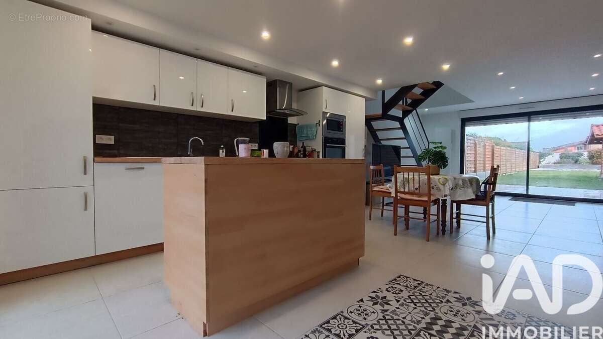 Photo 4 - Maison à LAUNAGUET