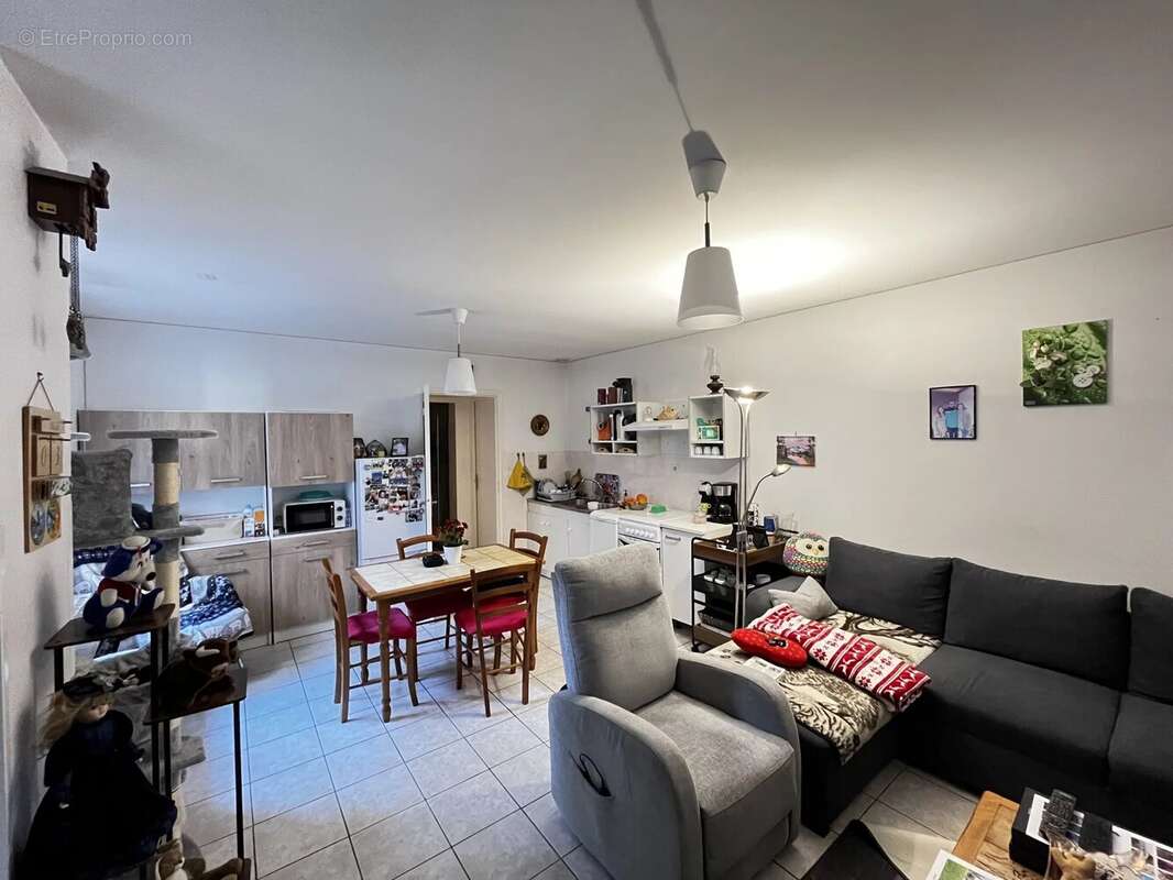 Appartement à MONTALIEU-VERCIEU