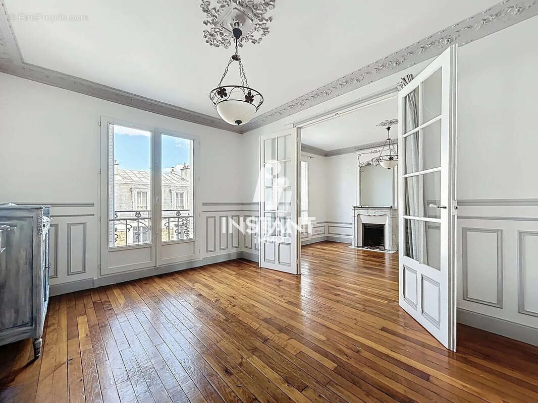 Appartement à SAINT-MAUR-DES-FOSSES