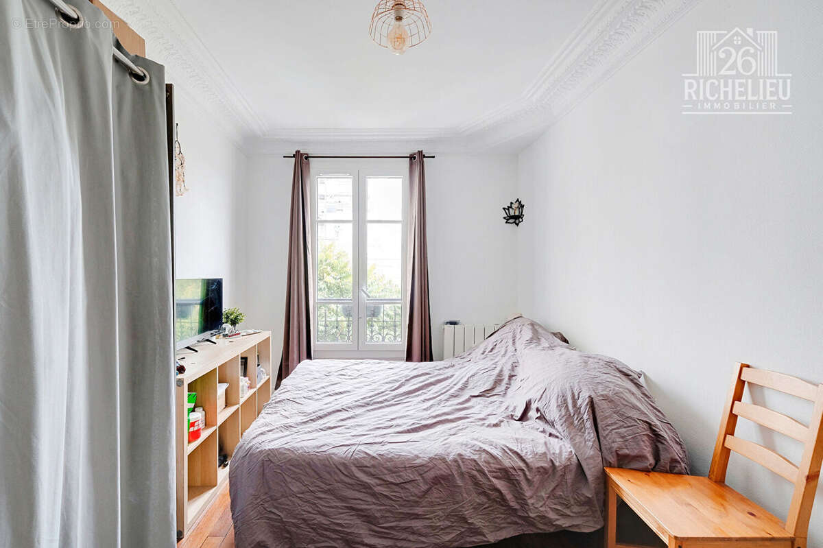 Appartement à PARIS-20E