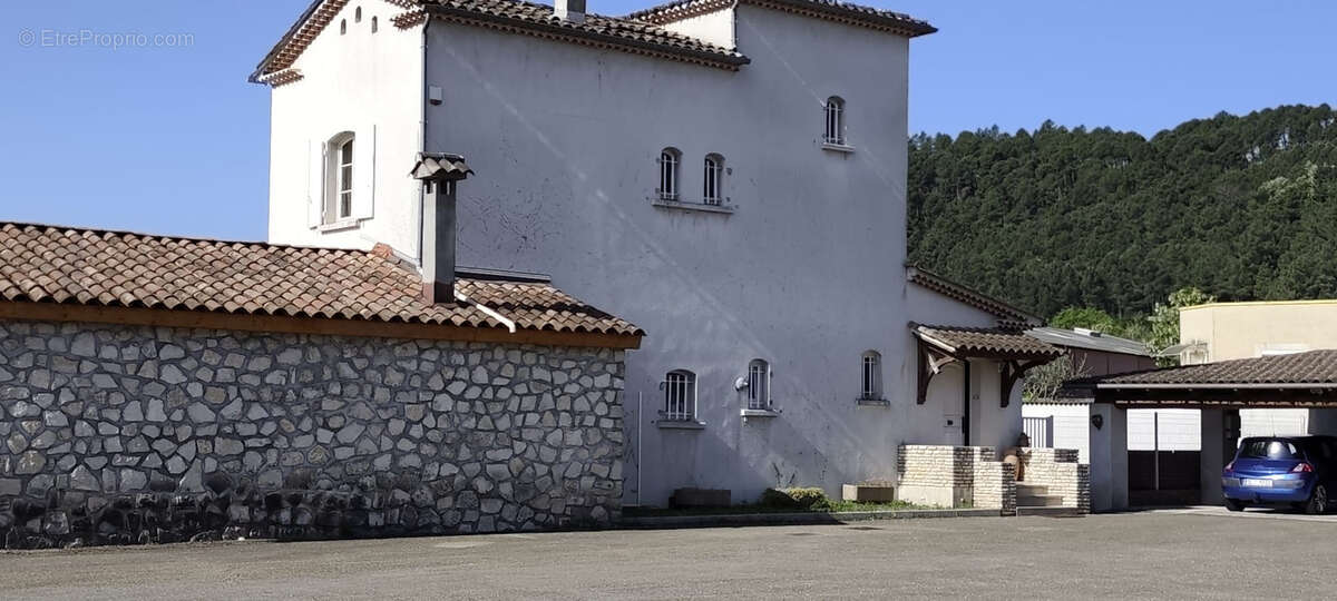 Maison à SAINT-MARTIN-DE-VALGALGUES