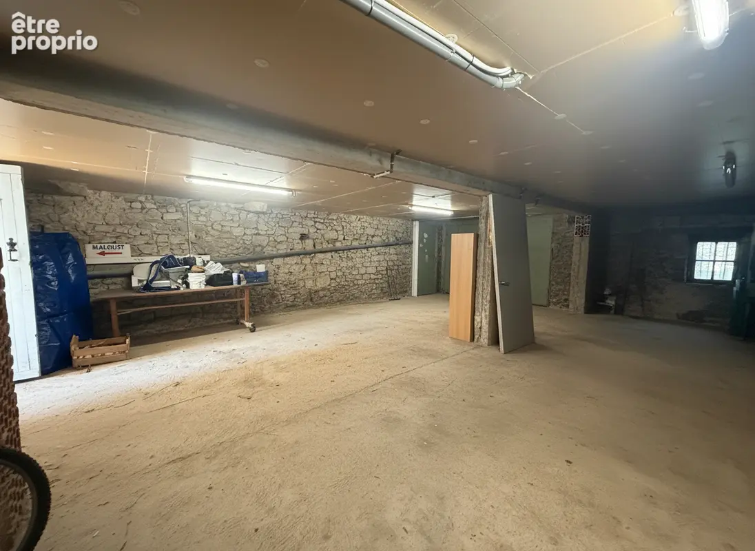 15' de Cahors: Maison de village  en pierre - 5 pièces - photo 7