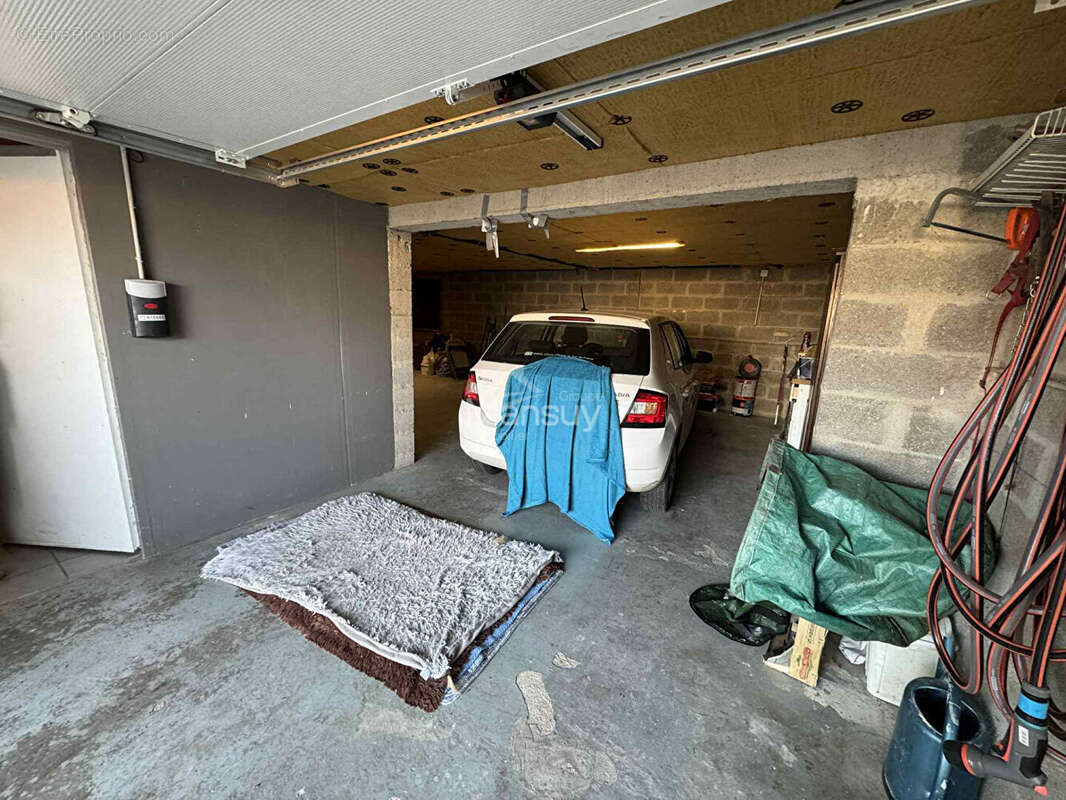 Maison à SAINTE-MENEHOULD