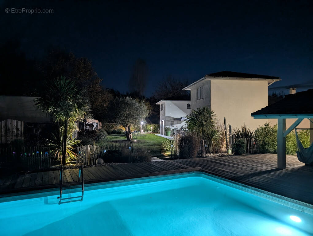 Maison à SAINT-SULPICE-ET-CAMEYRAC