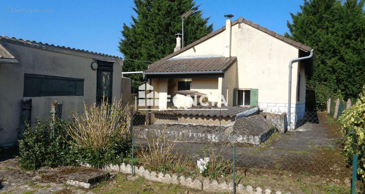 Maison à NEVOY