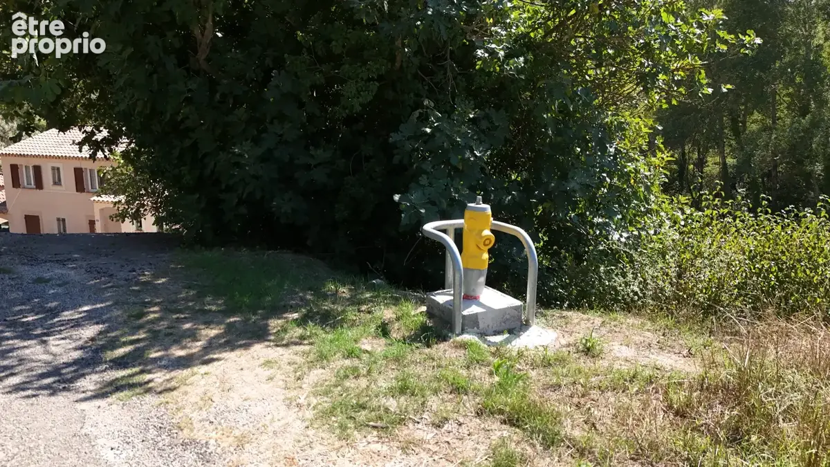 Opportunité Rare à Carcès : Terrain à Bâtir de 1 000 m2 - photo 12