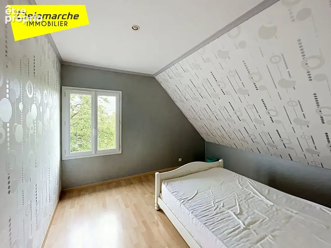 SAINT HILAIRE DU HARCOUET (50600) maison  sur sous-sol 5 pièces à vendre sur terrain d'env. 890m² - photo 6