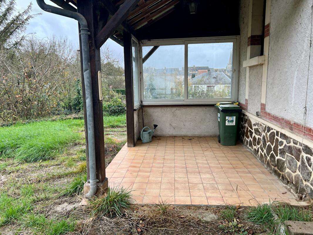 Maison à SAVIGNY-SUR-BRAYE