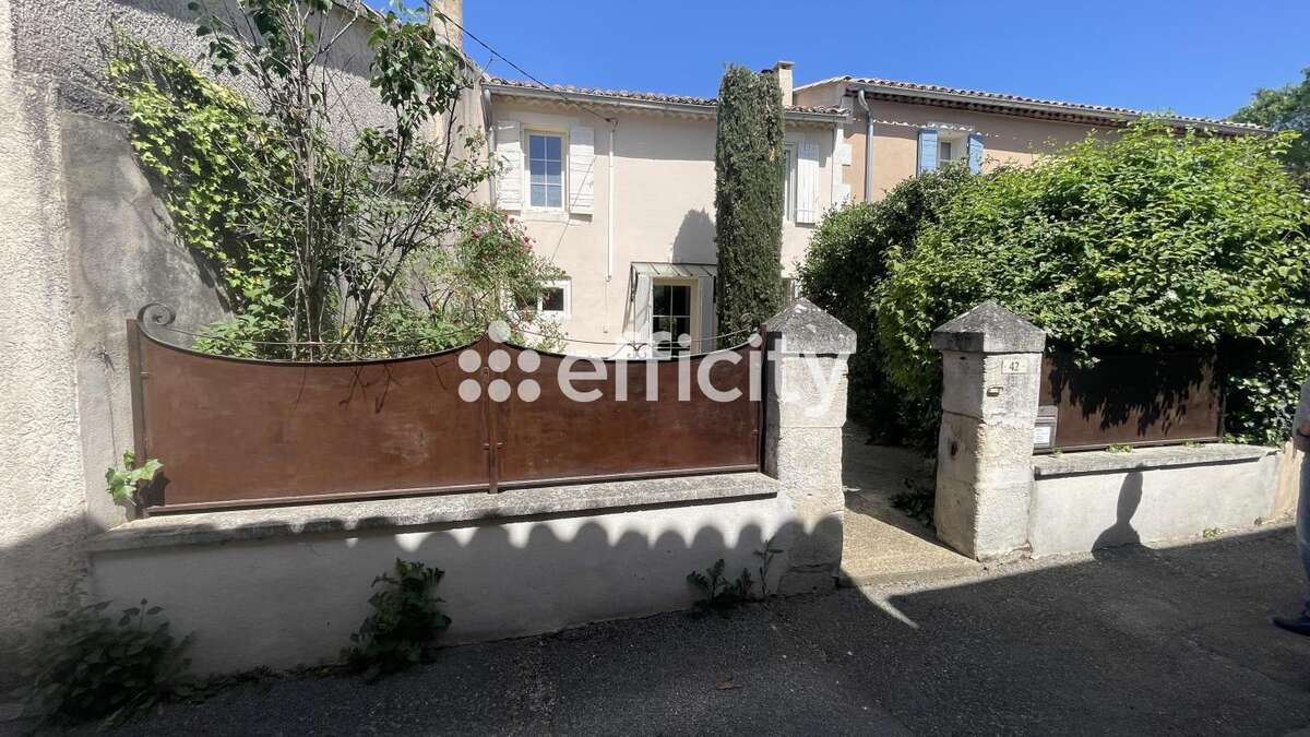 Maison à ROUSSILLON