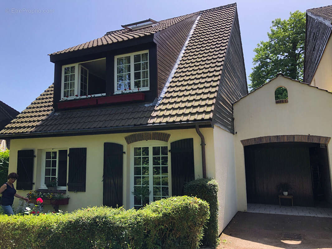 Maison à JOUY-EN-JOSAS
