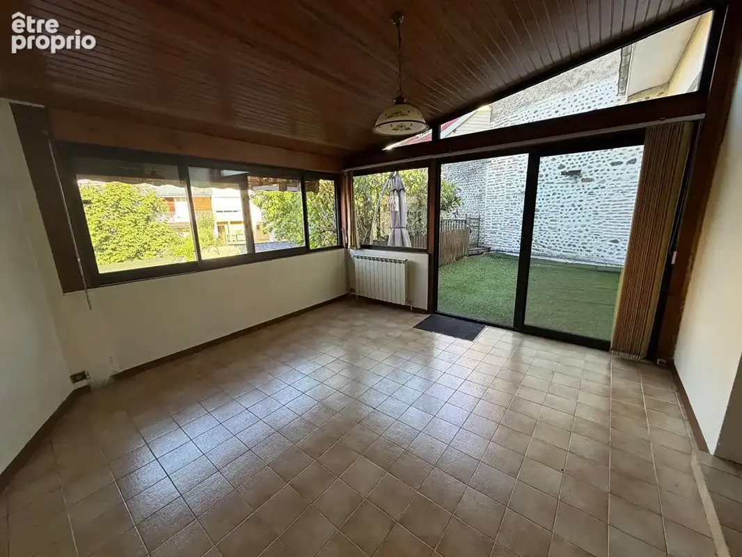 Rare à pau - maison de ville avec jardin, garage & fort potentiel ! - photo 3