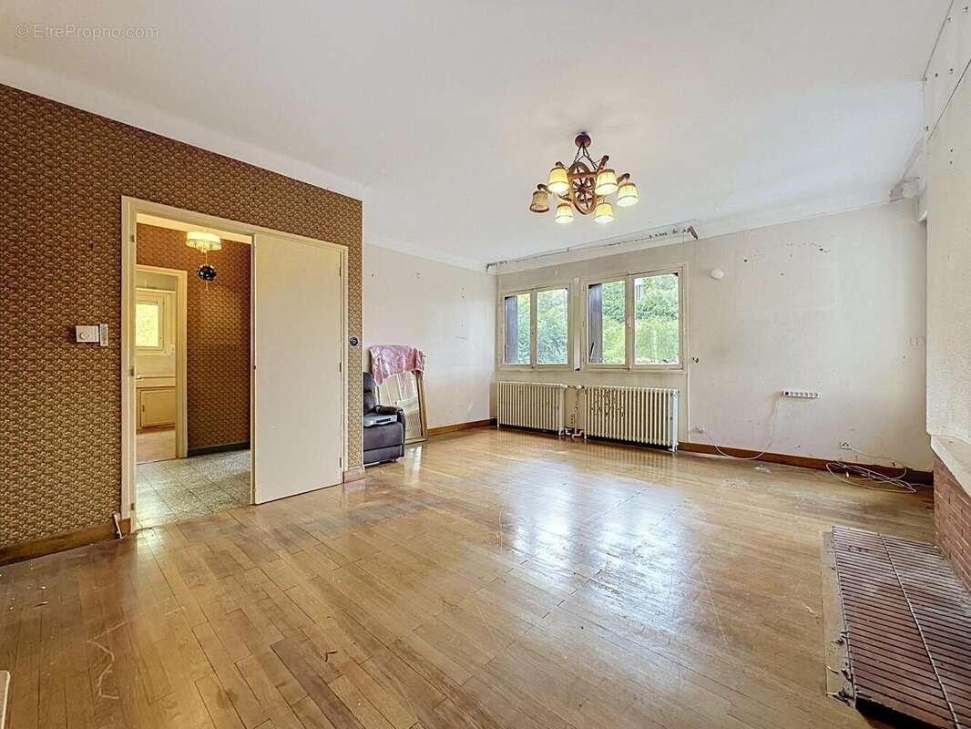 Maison 108 m² à Le Ban-Saint-Martin  - photo 4