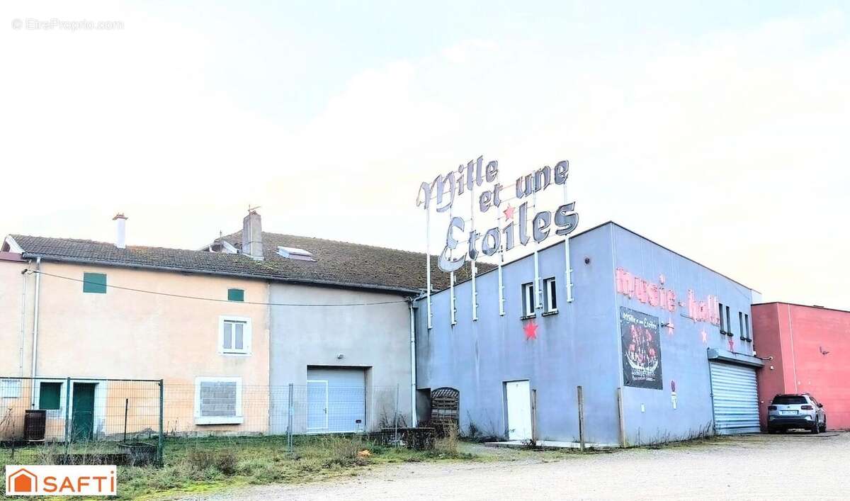 Photo 9 - Commerce à CHARMES