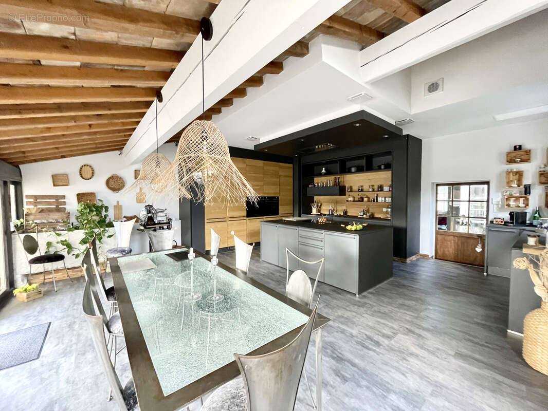 Maison à AIGUES-VIVES