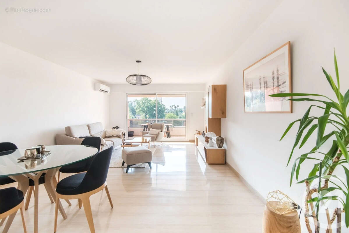 Appartement 81 m² à Nice  - photo 3