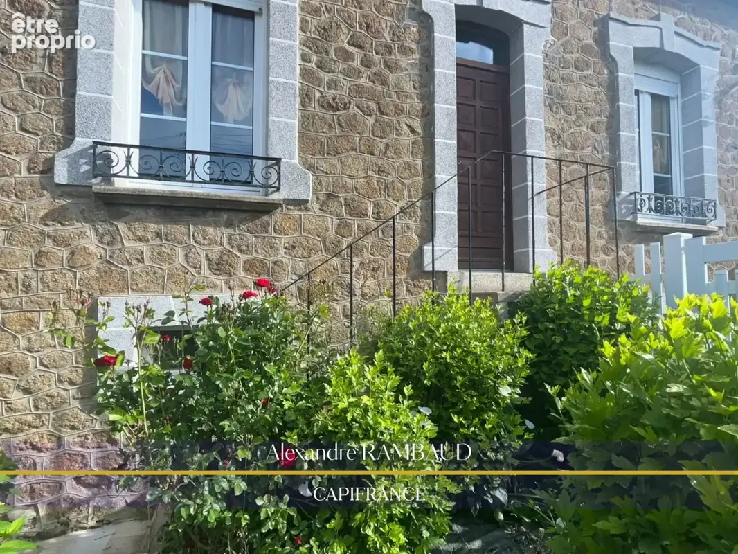 Maison de ville à FOUGERES (35) - photo 3