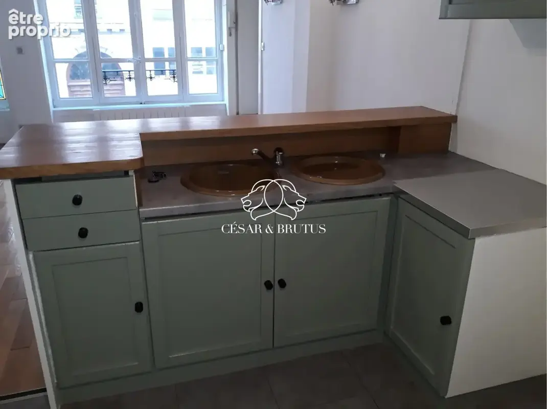 Appartement 40 m² à Lyon-1e  - photo 4