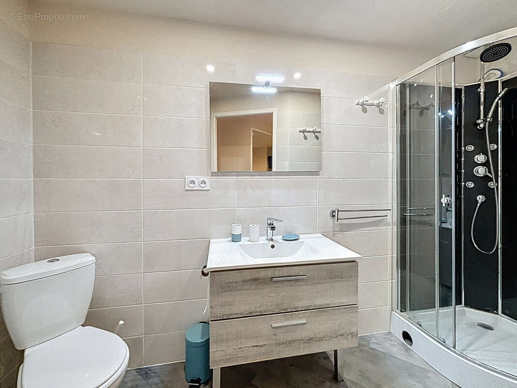 Appartement à AIX-LES-BAINS